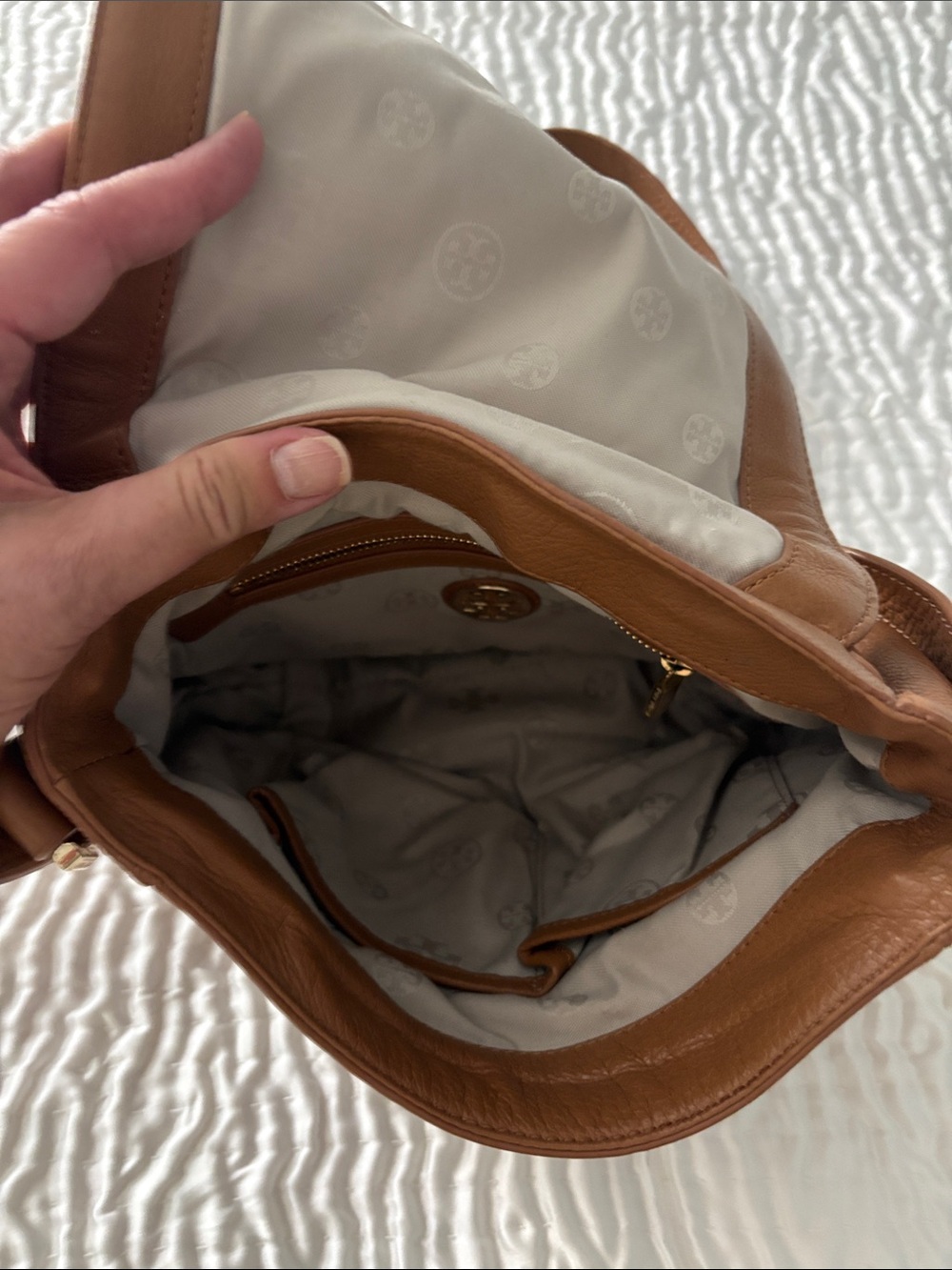 Tory Burch Brown Leather Crossbody with Logo Turnlock - Picture 3 of 10